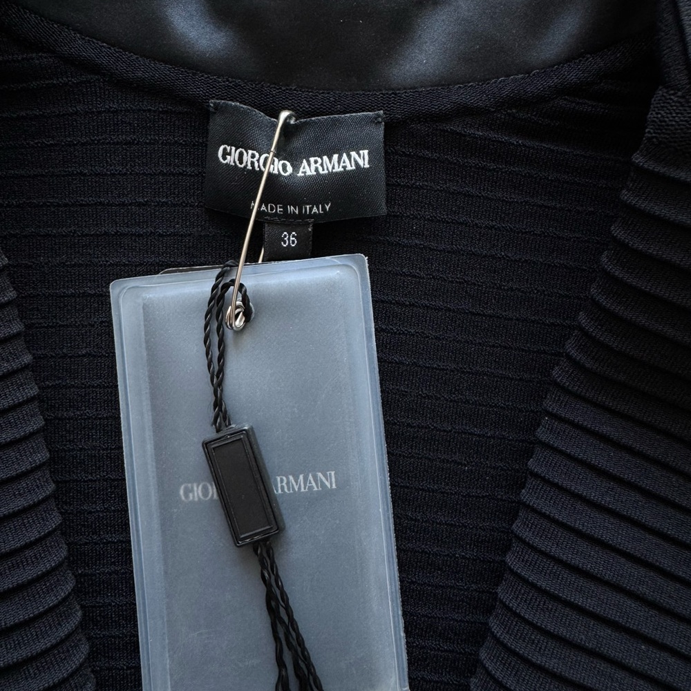 Giorgio Armani Black Textured Blazer - Picture 7 of 9